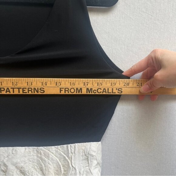 Lauren Ralph Lauren fit and flare sleeveless pleated dress Sz 10 - Picture 12 of 12